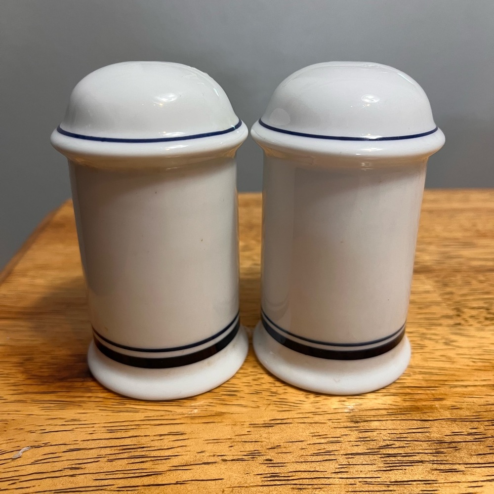 Vtg Dansk CHRISTIANSHAVN BLUE Salt & Pepper Shaker Set Portugal Blue Trim